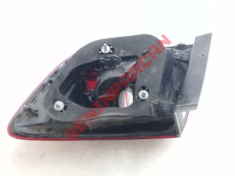 6J8945095C - SOL DIS LED STOP LAMBASI