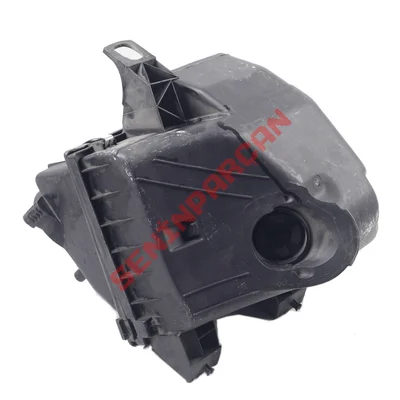 4B0133837E - HAVA FİLTR.