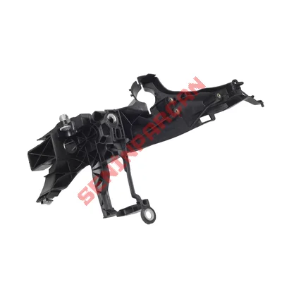 8K0805607B - FAR BOYNUZ BRAKETİ SOL AUDI A4 2012-2016
