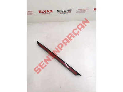 1J6945097B - ARKA SİS LAMBASI BULUNAN - İkinci El Orjinal