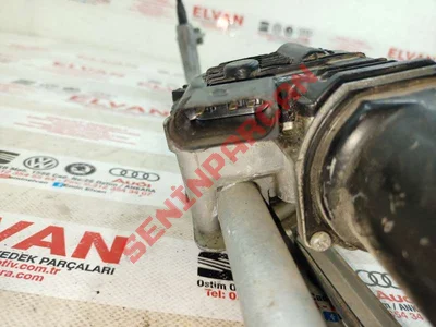 5K7955119B - SİLECEK MOTORU - İkinci El Orjinal