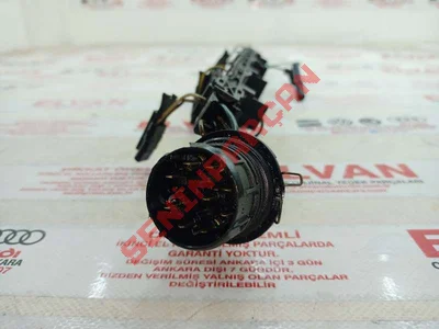 5J0837249 - KAPI SABİTLEYİCİSİ - İkinci El Orjinal