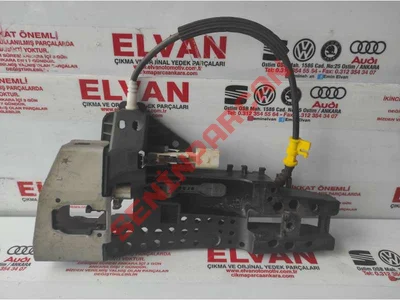 8T0837885 - YATAK KANCASI