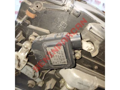 4B1820511 - KUMANDAMOTORU