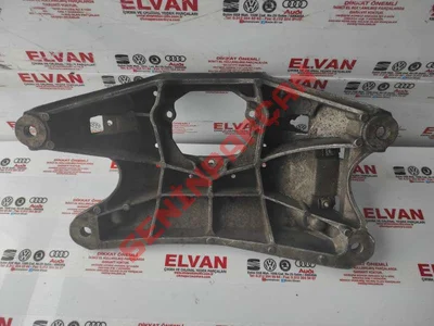 8K0399263AT - TRAVERS