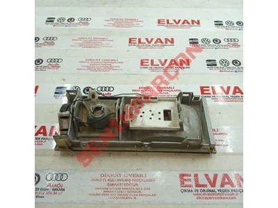 7H5947105 - İÇ VE OKUMA LAMBASI - İkinci El Orjinal