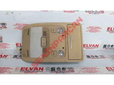 8T0947135BF - İÇ VE OKUMA LAMBASI - İkinci El Orjinal