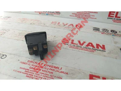 191953235 - DÖRTLÜ İKAZ LAMBASININ DÜĞMESİ