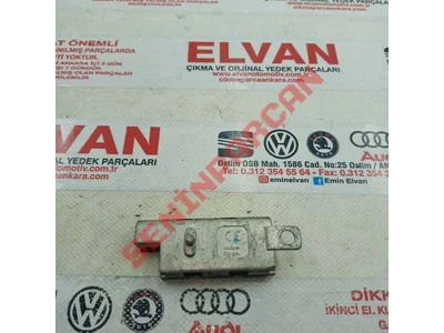 8P4035225B - AMPLIFIKATOR