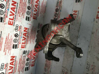 4H0399152AC - TRAVERS TAKOZU