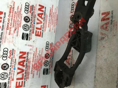 5P0839885A - KAPI KOLU BRAKETI