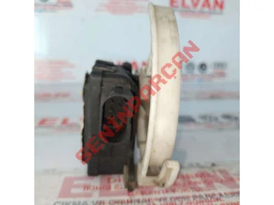 8D1820511E - KUMANDA MOTORU