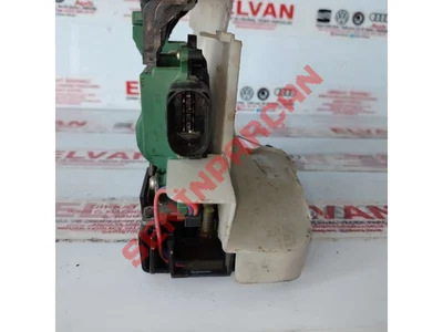 3B4839015 - KAPI KILIDI - İkinci El Orjinal