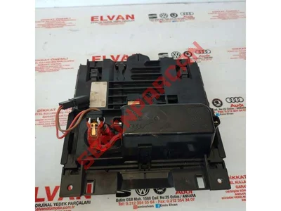 4G0863273A - ORTA KONSOL KAPAĞI