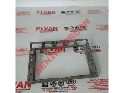 7L6857318 - ÖN GÖĞÜS EKİ - İkinci El Orjinal
