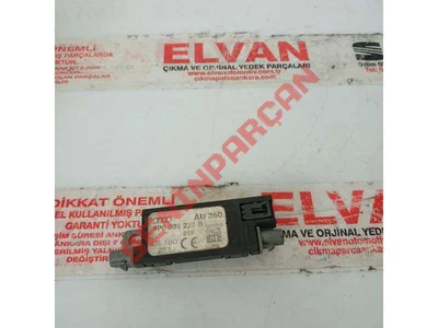 8P0035225B - ANTEN GÜÇLENDİRİCİSİ