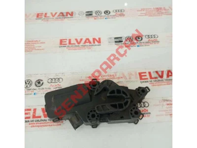 3T0827300B - MENTESE BAGAJ KAP SERVO R - İkinci El Orjinal