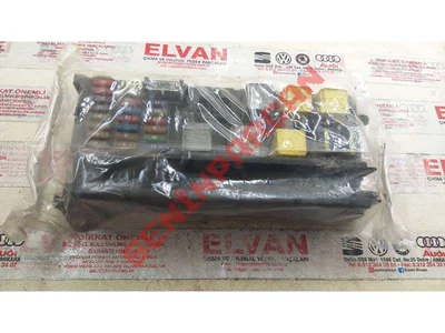 A9065450401 - ANA SİGORTA KUTUSU - İkinci El Orjinal