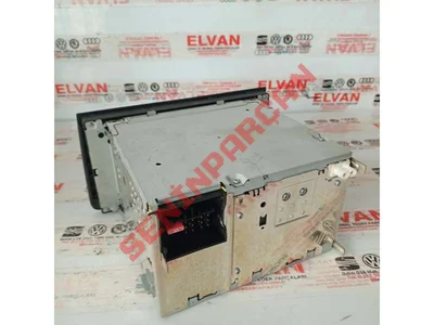 8P0035152C - ARAÇ RADYOSU - İkinci El Orjinal