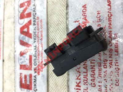 6J0959561 - PANORAMA AÇILIR TAVAN ŞALTERİ