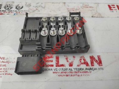 1J0937550 - BORA SİGORTA KUTUSU - İkinci El Orjinal