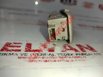 3B0951171D - ULTRASONİK SENSÖRÜ OLAN