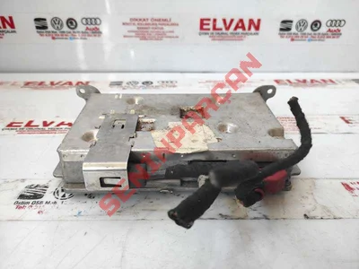 8T0035462 - KONTROL ÜNİTESİ TUTUCUSU