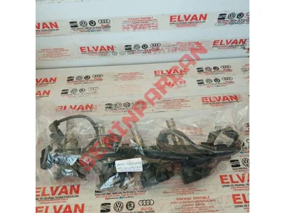 1J0973724 - KABLO SOKETI