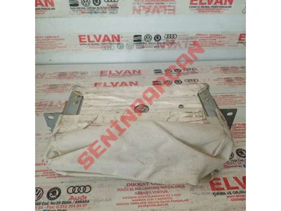 8Z0880204B - HAVA YASTIĞI ÜNİ