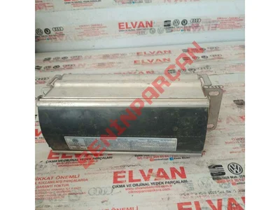 8L0880202A - HAVA YASTIĞI ÜNİ - İkinci El Orjinal