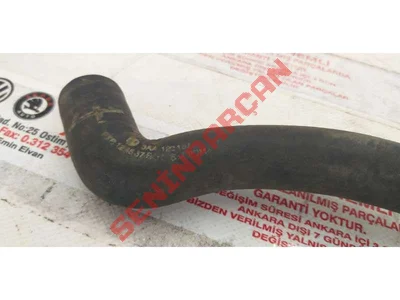 3AA122157 - KUEHLMITTELSCHLAUCH H R