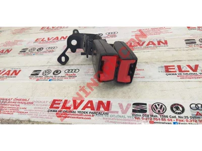 8V0857739A - ÇİFTLİ KEMER KİLİDİ