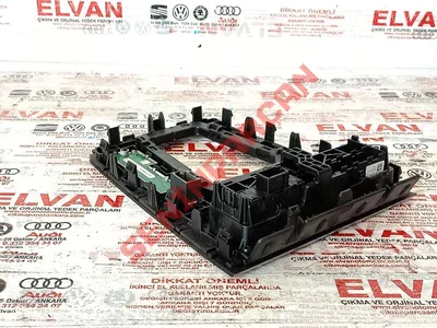 5E1713203M - VİTES KAPAĞI - İkinci El Orjinal