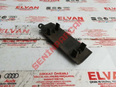 7H1857190 - ÖN GÖĞSÜN SÜS ÇITASI