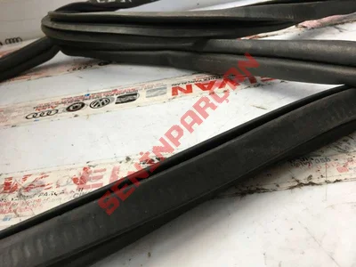 5C6867913F - İÇ KAPI FİTİLİ - İkinci El Orjinal