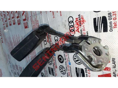 6R0857739A - ÇİFTLİ KEMER KİLİDİ