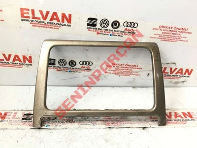 6R0858069 - RADYO KESİTİNİN SİPERİ - İkinci El Orjinal