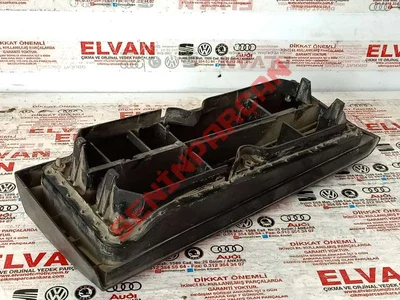 431945218 - AUDİ 100 STOP LAMBASI