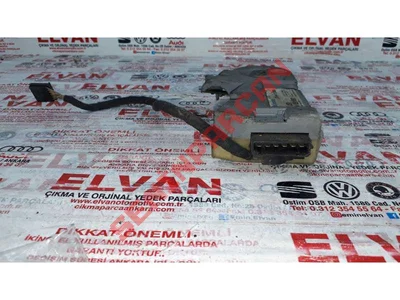 8P4959591 - ACILIR TAVAN CAMI MOTORU