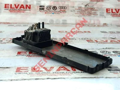 9016891008 - PANELLİ IŞIK TRİM ANAHTARI - İkinci El Orjinal
