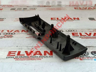 7L6857221H - ÖN GÖĞSÜN SÜS ÇITASI