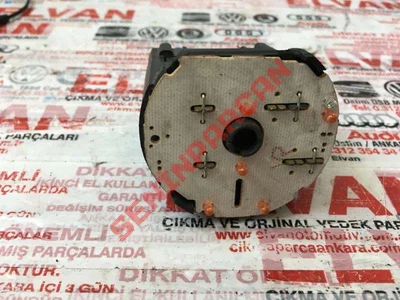 8L1941531E - FAR ANAHTARI