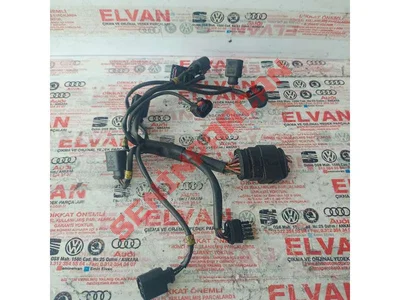 1J0973735 - KABLO SOKETI