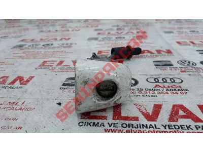 8T8837167 - KAPI KİLİDİ - İkinci El Orjinal
