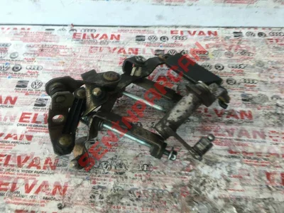 1J0711731C - VİTES KOLU BAĞLANTISI - İkinci El Orjinal