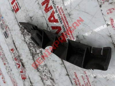 8P0807184A - KILAVUZ PARCASI