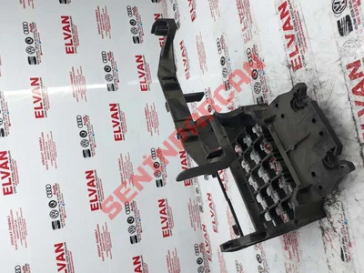 6R0907371D - KONTROL ÜNİTESİ TUTUCUSU