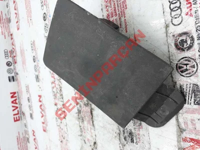 8J0971981 - ADAPTOR KABLO