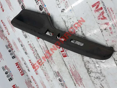 6K0867171B - TUT.KAPA.ÜST PARÇASI