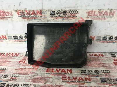 8266202740 - SİGORTA KUTUSU KAPAĞI - İkinci El Orjinal